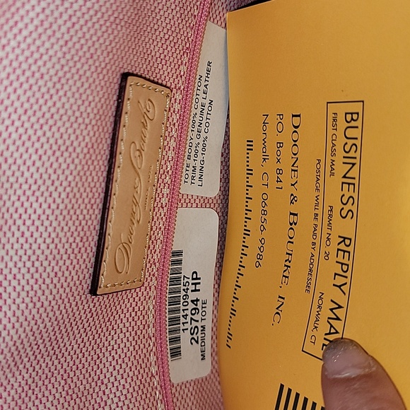 Pink dooney and bourke tote - Picture 2 of 5
